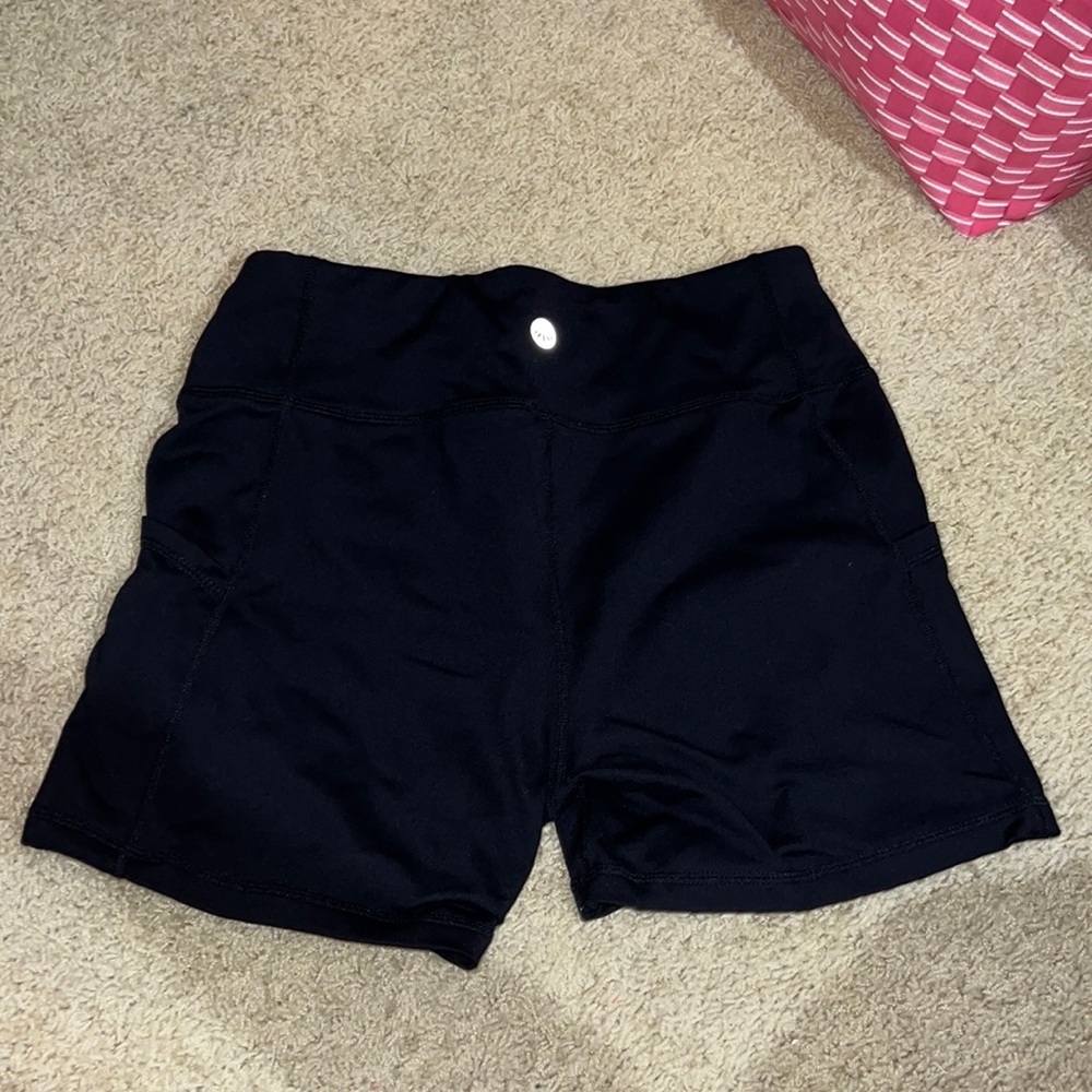 Senita athletics high waisted Rio Shorts - Medium